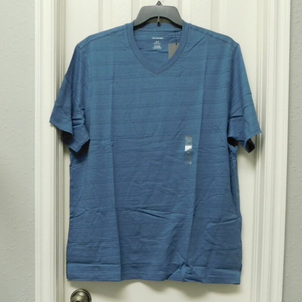 VAN HEUSEN Big and Tall Mens High V Neck T-Shirt Blue Self-Stripe XLT NEW